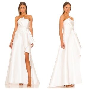 ELLIATT Protea Gown In Emerald Green